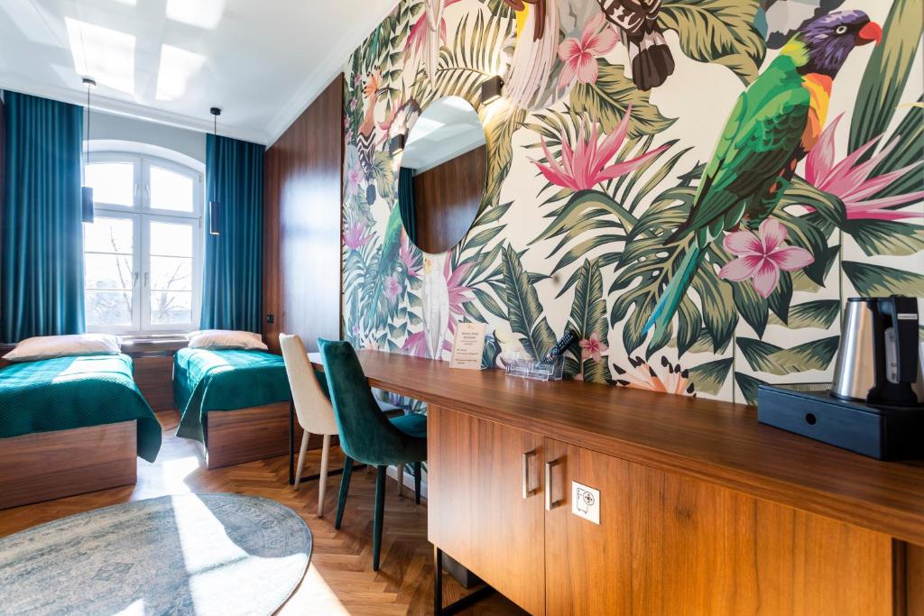 Forrest Apartments & Hostel - Resim 21