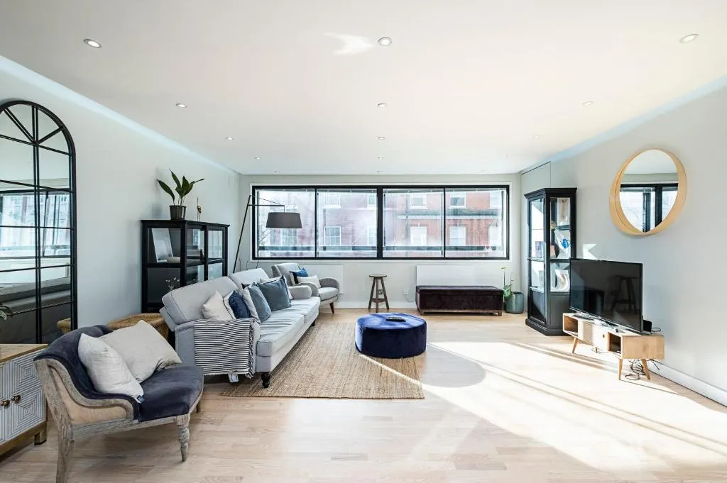 Luxurious 2bed/2bath on Harley St. 5mins to Oxford Circus, Londra, Marea Britanie