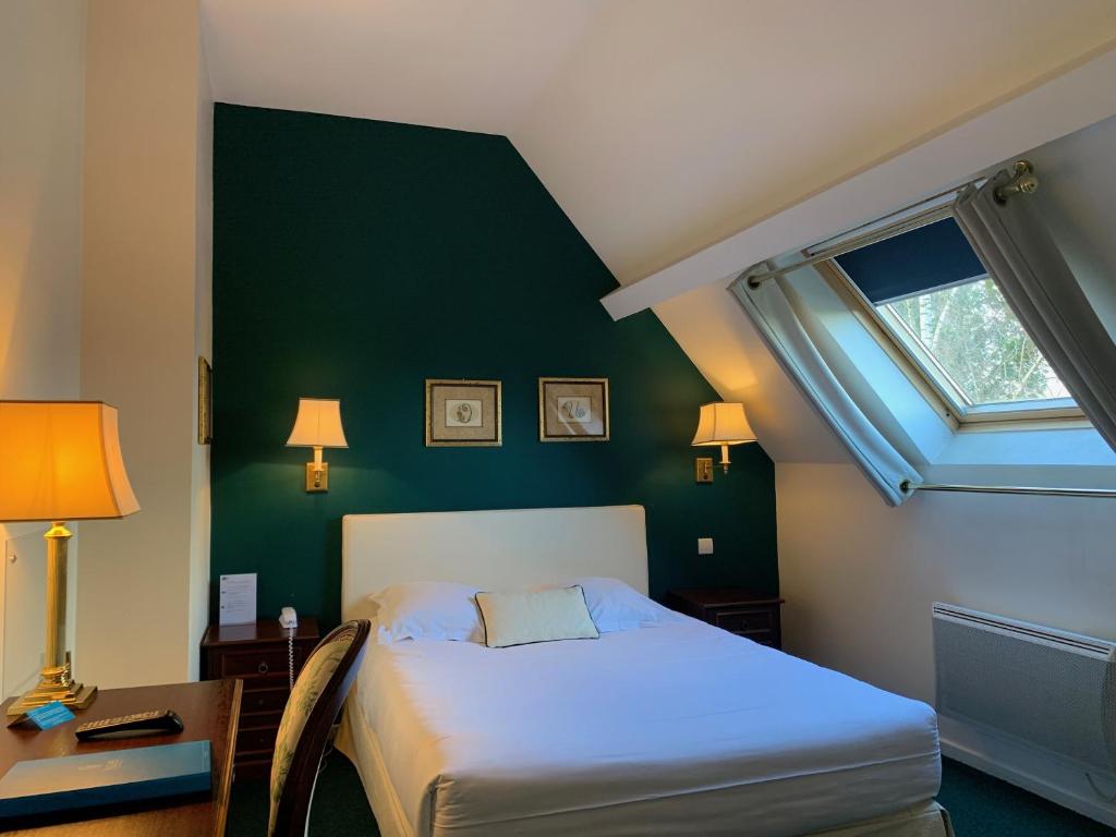 Hôtel Château Tilques - Confort Château - Chambre Double