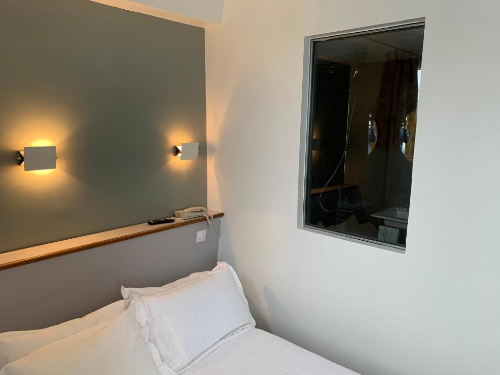 Picardy Hôtel-Gare du Nord - Resim 29