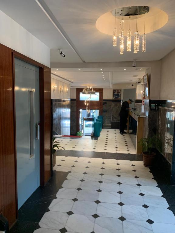 Kuchyň nebo kuchyňský kout v ubytování Royal Hotel Rabat