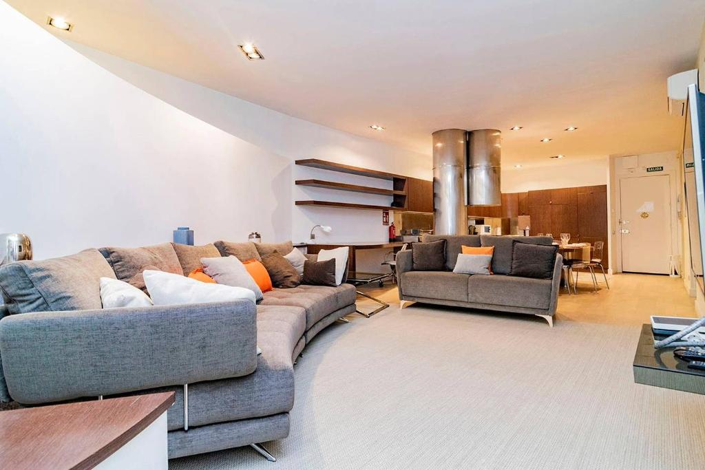 Posezení v ubytování Luxury Apartment in La Latina by Batuecas