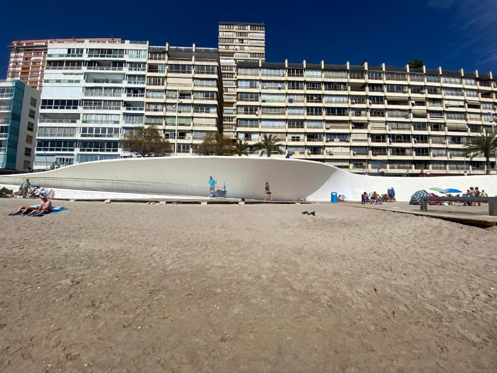 BE LUXURY APARTMENT 20 MTS FROM THE BEACH, Benidorm – Updated ...