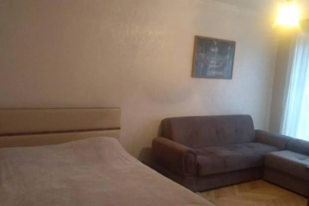 Unbeatable Location, Smartly Priced, Cozy Flat, Tbilisi, Georgia