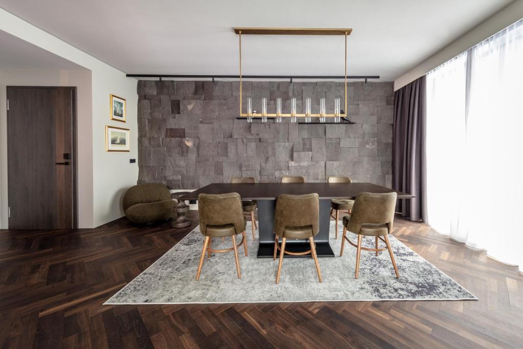 Hotel Geysir的休息区
