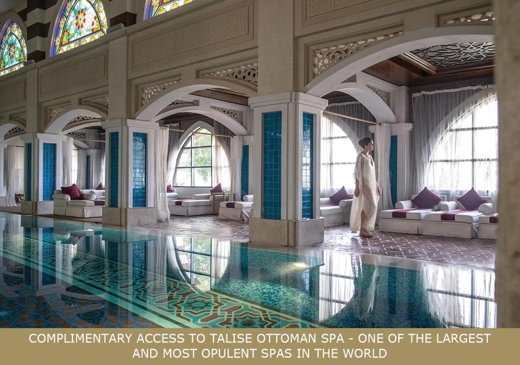 Bazén v ubytování Jumeirah Zabeel Saray Dubai nebo v jeho okolí
