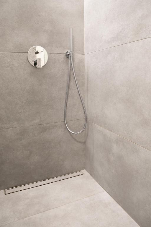 A bathroom at IseoLakeRental - La Villina - Zù