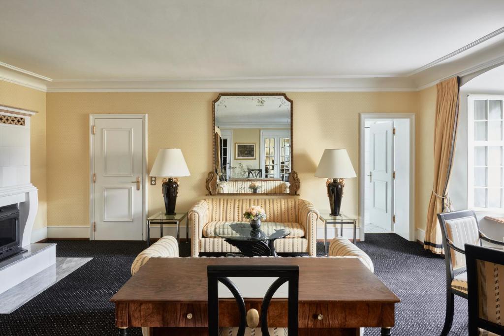 Palais Bad Ragaz - Sala De Cisne