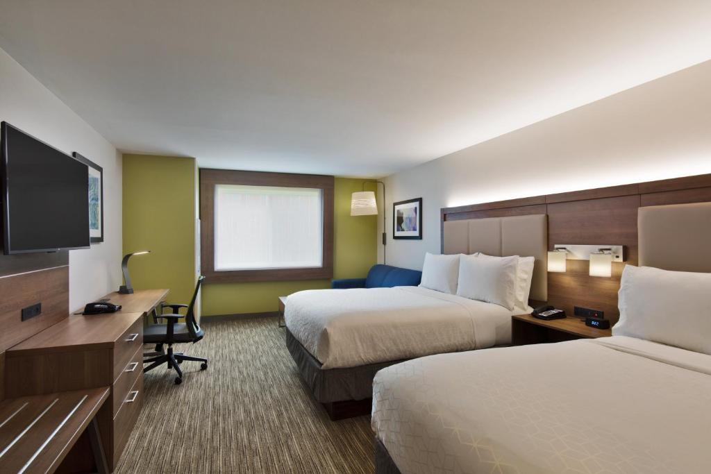 Holiday Inn Express & Suites - Portland Airport - Cascade Stn by IHG photo