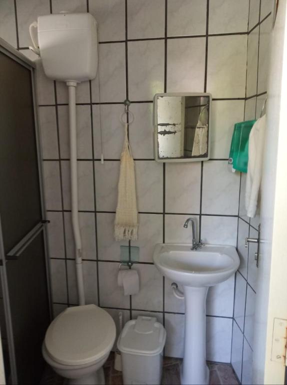  RECANTO DOS INGLESES - 3 QUARTOS - CASA COMPLETA