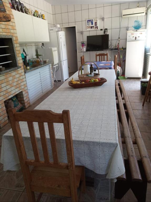  RECANTO DOS INGLESES - 3 QUARTOS - CASA COMPLETA