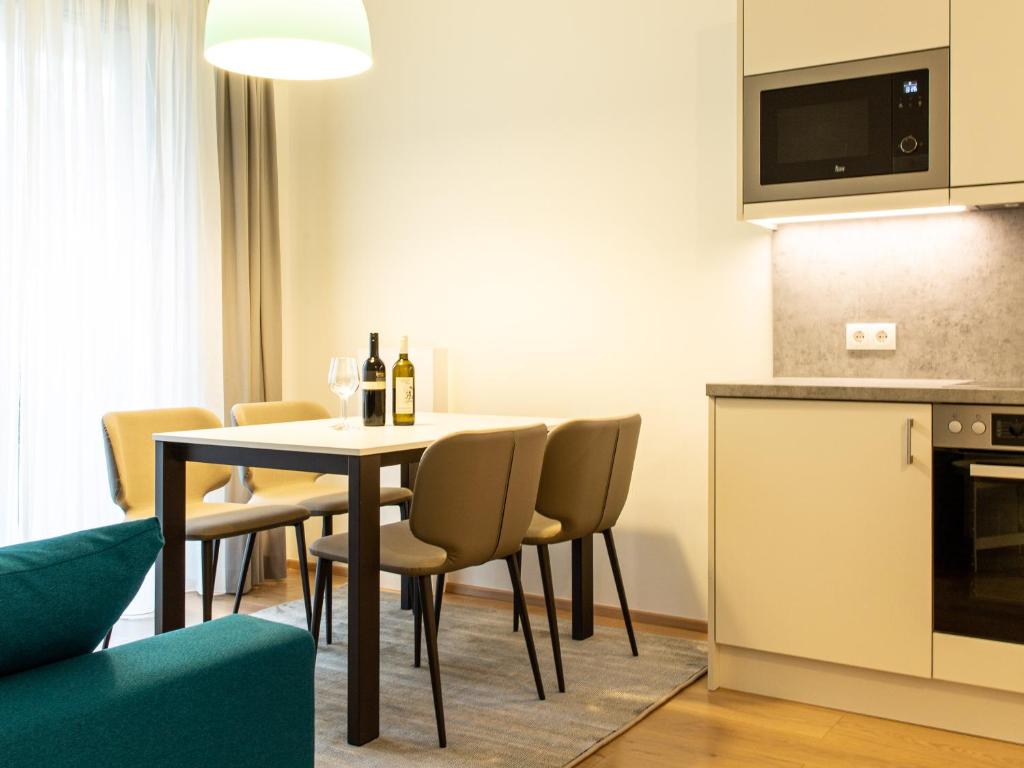 Küche/Küchenzeile in der Unterkunft Premium Green Apartments Vienna