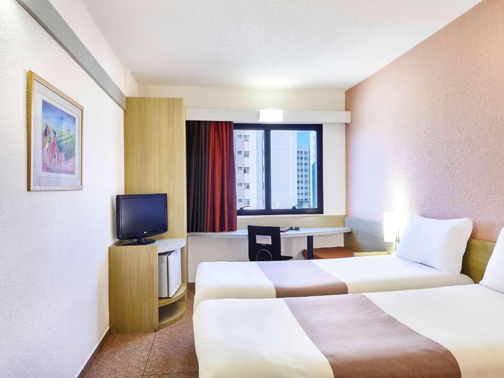  ibis Taubate