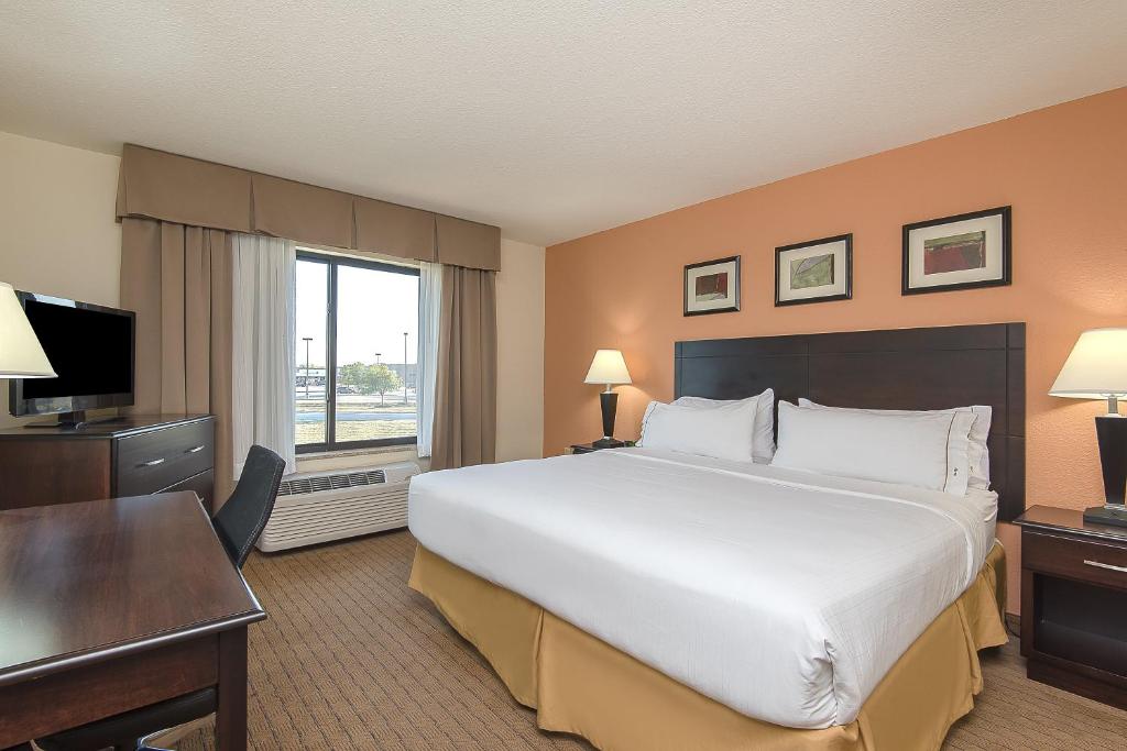 Holiday Inn Express and Suites Lafayette East, an IHG Hotel - King Room - Mobiliteit Toegang/gehoor Toegankelijk