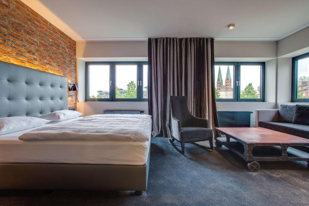 Was Kostet Das Frühstück Im Park Inn Bei Radisson Lübeck www.booking.com
