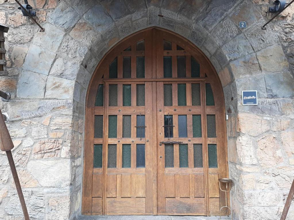 The facade or entrance of Hotel Temple Ponferrada