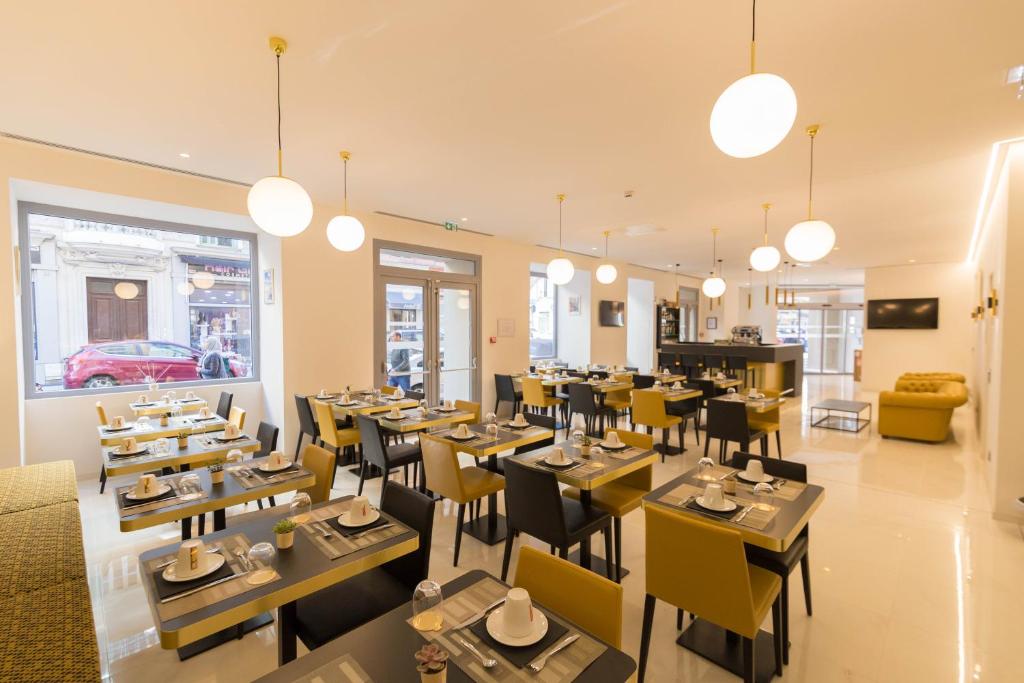 Hôtel Nice Azur Riviera - Resim 4