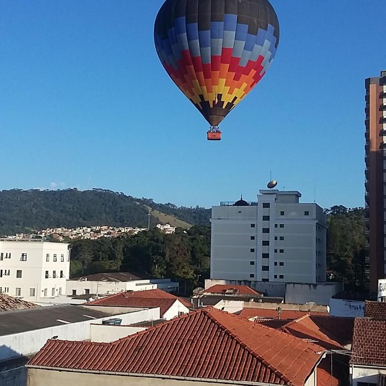  Quarto Casal em Chalé Colonial no Centro