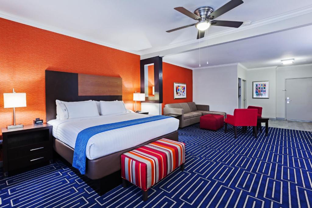 Holiday Inn Express & Suites Houston East by IHG - Suite De Rey Ejecutivo