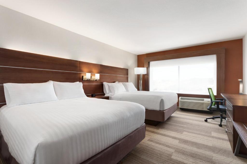 Holiday Inn Express & Suites Duluth North - Miller Hill by IHG photo