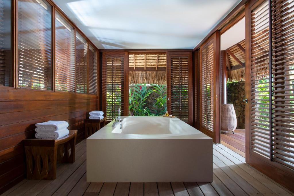 Fotografie z fotogalerie ubytování Four Seasons Resort Bora Bora v destinaci Bora Bora