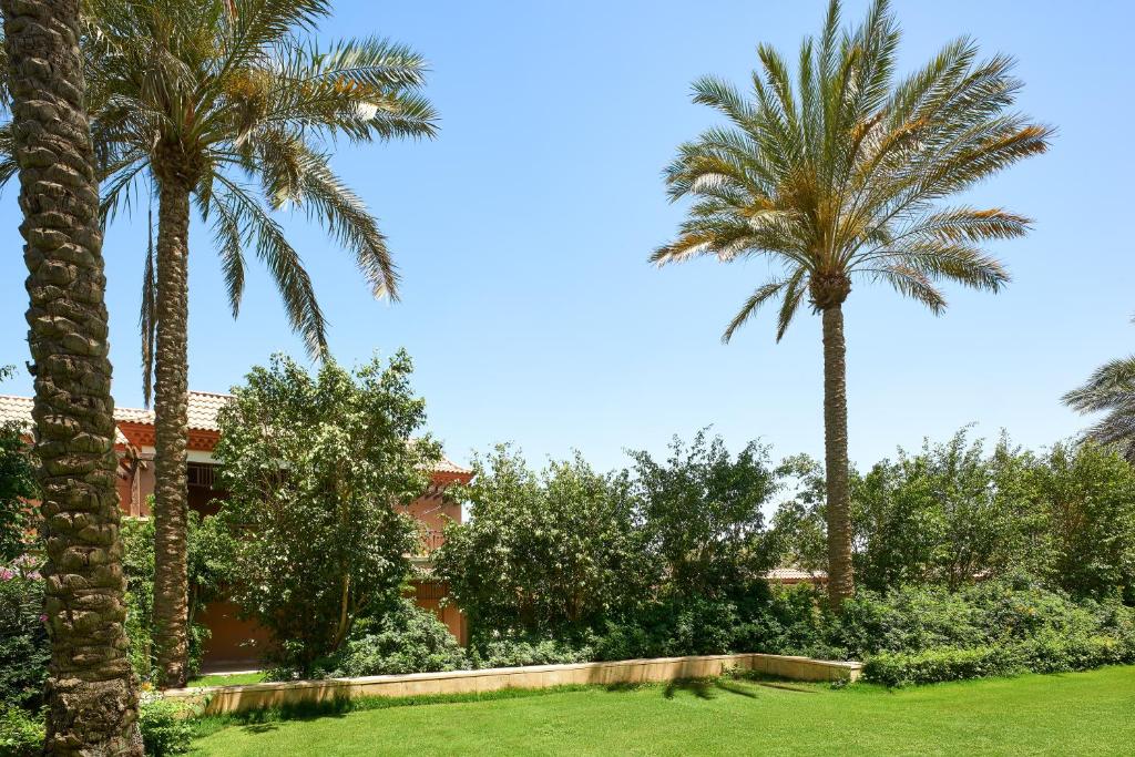 Zahrada ubytování The Westin Cairo Golf Resort & Spa, Katameya Dunes
