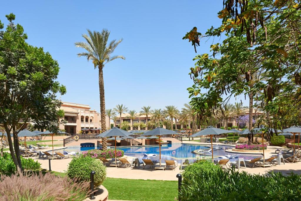 Bazén v ubytování The Westin Cairo Golf Resort & Spa, Katameya Dunes nebo v jeho okolí