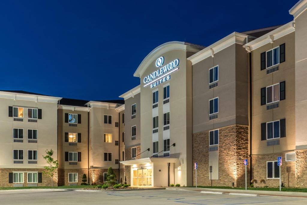 a rendering of a hotel at night at Candlewood Suites Columbia Hwy 63 & I-70, an IHG Hotel in Columbia