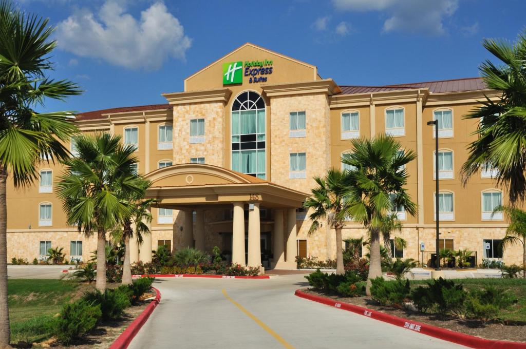 Foto de la galería de Holiday Inn Express Hotel & Suites Huntsville, an IHG Hotel en Huntsville