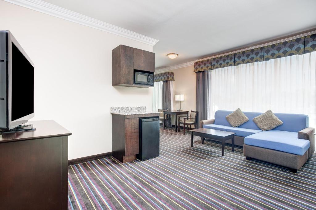 Holiday Inn Express & Suites Raceland - Highway 90 by IHG - Suite Con Due Letti Queen Size