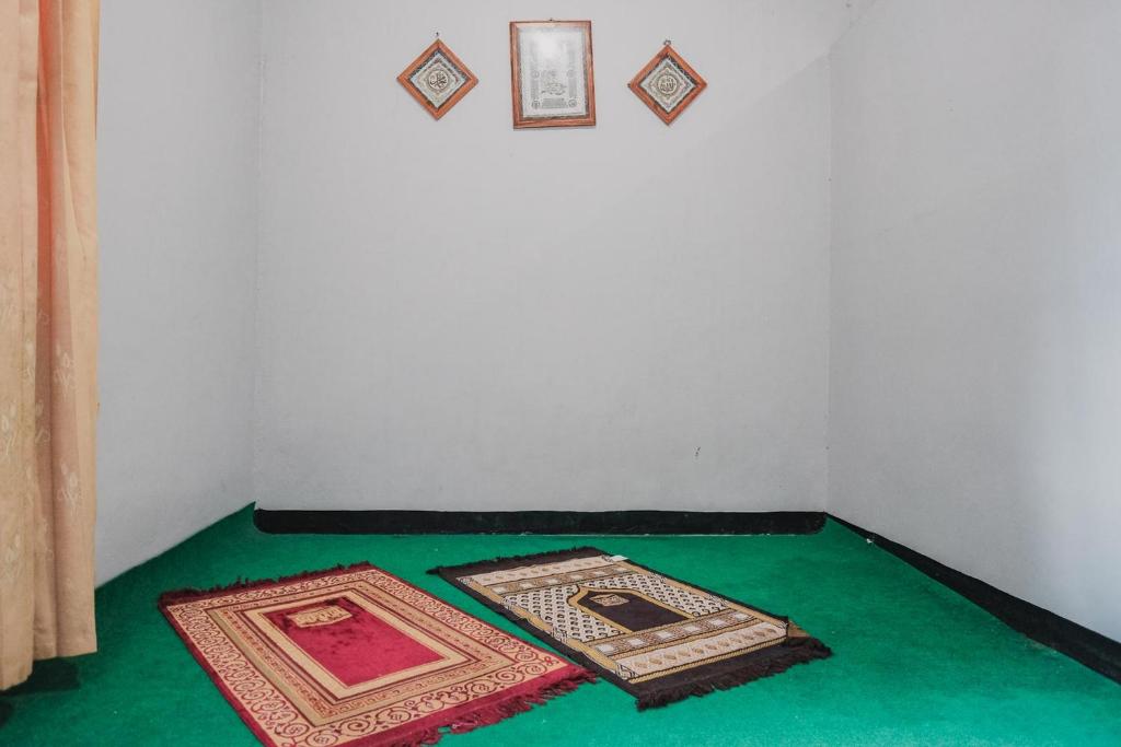 Fotografie z fotogalerie ubytování RedDoorz Syariah at Hotel Grand Mentari v destinaci Bengkulu