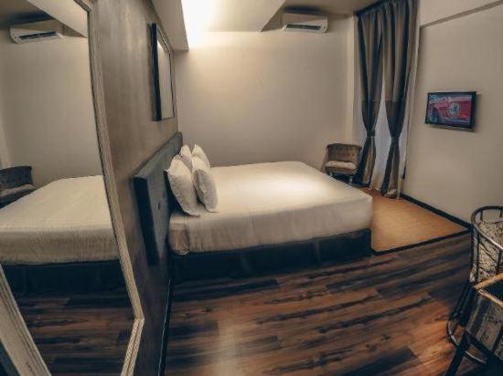 Merton Hotel Ipoh - Habitación Premium Con Cama Extragrande