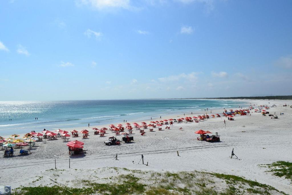  Casa com garagem e churrasqueira a 5 minutos da Praia Grande