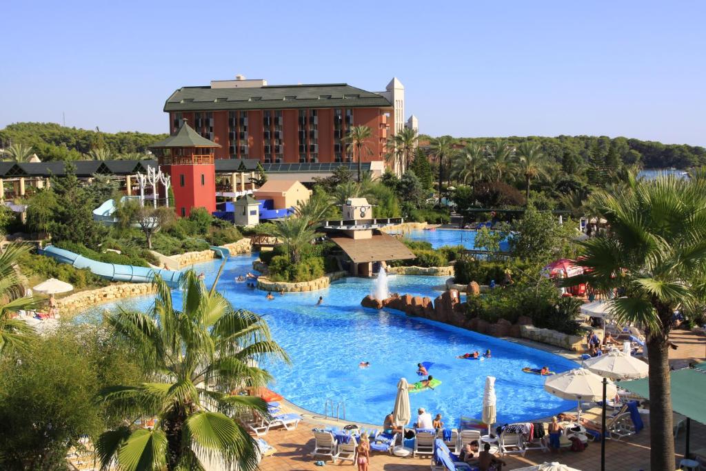 Bazén v ubytování AQI Pegasos Resort nebo v jeho okolí