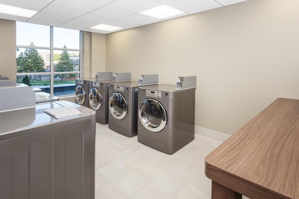 Holiday Inn Express & Suites Downtown Ottawa East by IHG - Resim 24