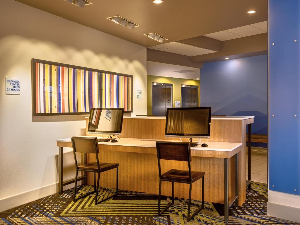 Fotografie z fotogalerie ubytování Holiday Inn Express & Suites Salem North - Keizer by IHG v destinaci Keizer