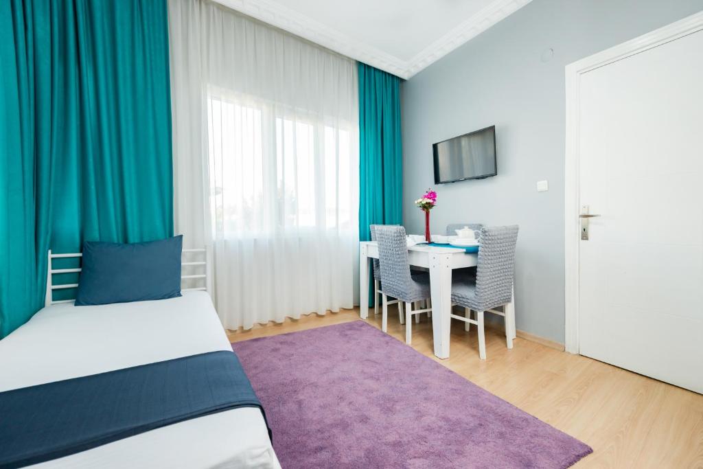 Istanbul House - Two-Bedroom Apartment