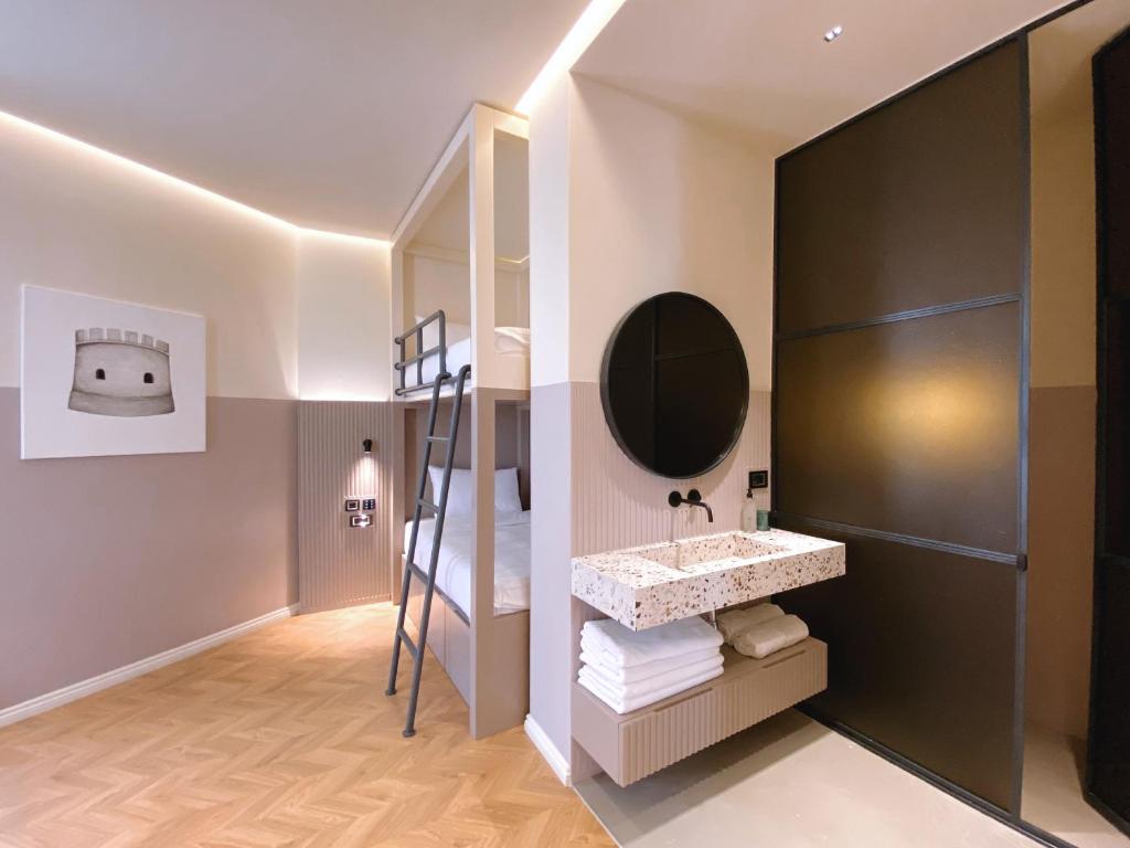 Koupelna v ubytování Iliria Boutique Hotel