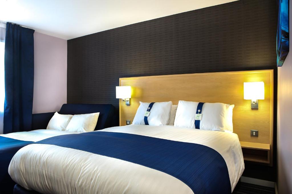Holiday Inn Express Manchester Airport, an IHG Hotel, Hale – opdaterede  priser for 2022
