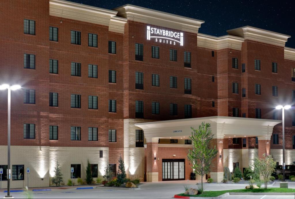 Staybridge Suites - Oklahoma City - Downtown, an IHG Hotel, Oklahoma City –  Updated 2024 Prices