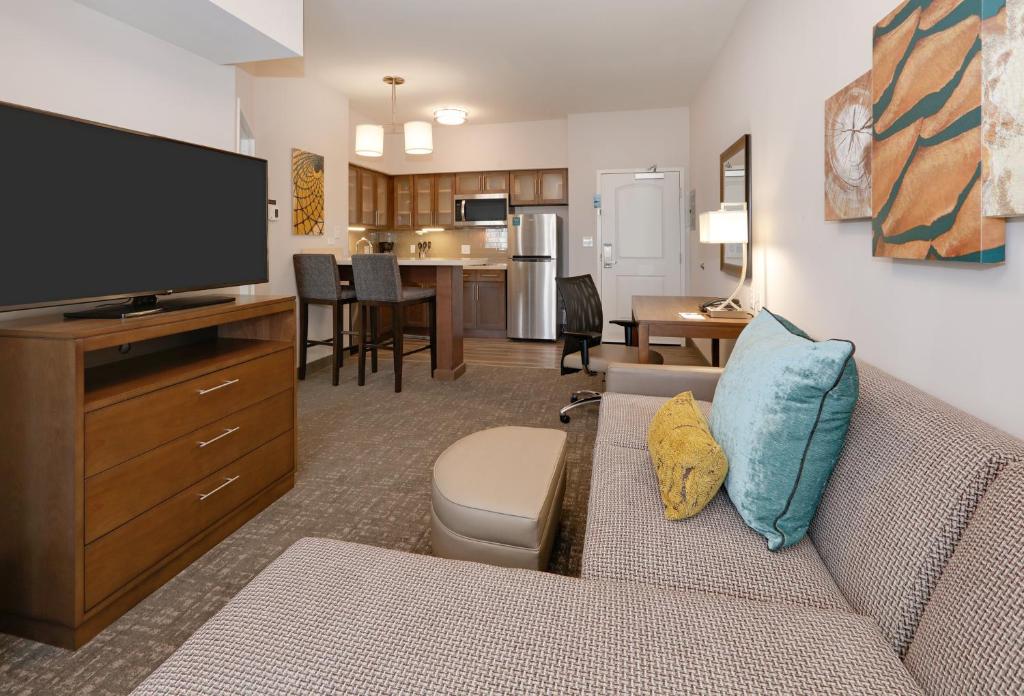 Staybridge Suites - Oklahoma City - Downtown, an IHG Hotel, Oklahoma City –  Updated 2024 Prices