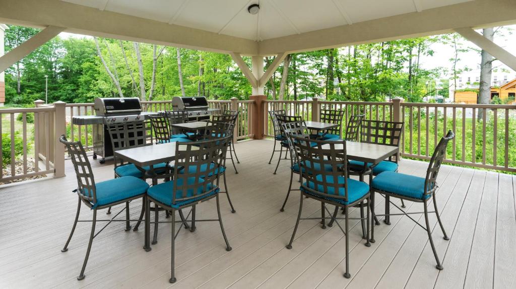 Candlewood Suites Grove City - Outlet Center by IHG photo