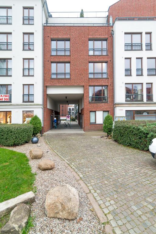 Budova, v ktorej sa apartmán nachádza