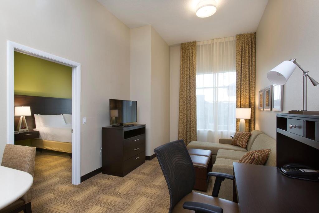 Staybridge Suites Orlando at SeaWorld, an IHG Hotel - 