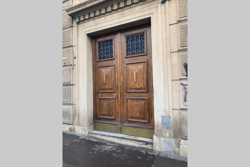 Fasada lub wejście do obiektu Suite Nico Bologna Centro