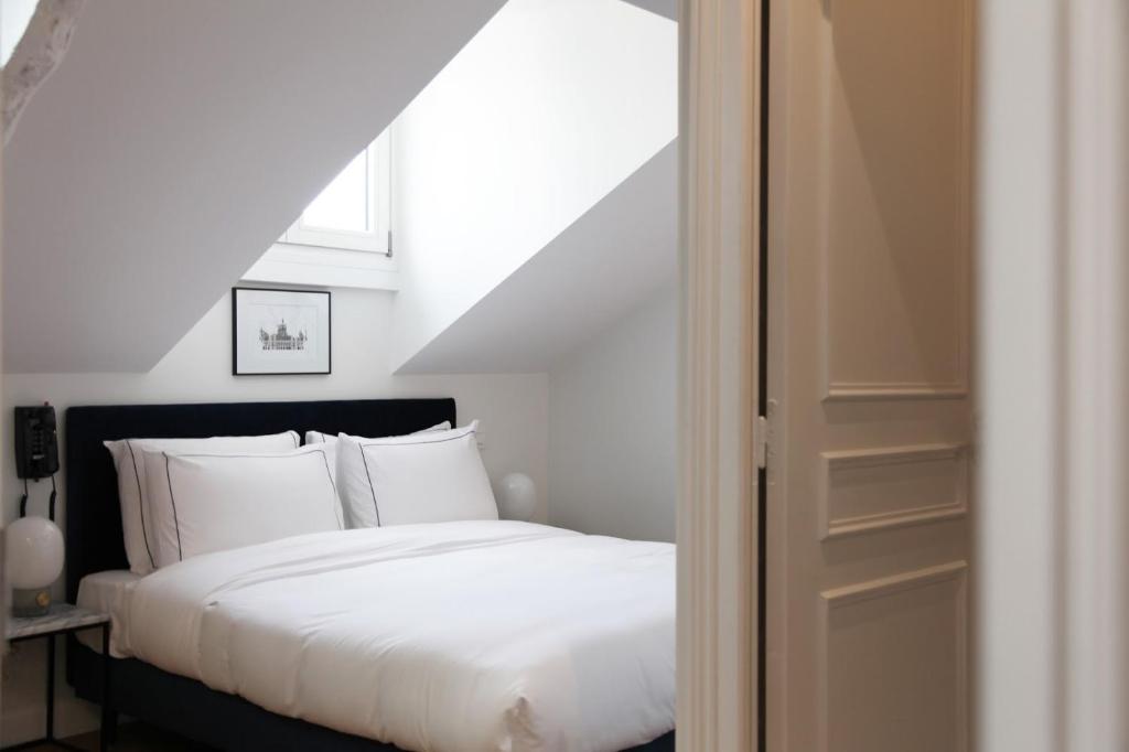 Hôtel Rendez-Vous Batignolles - Resim 27