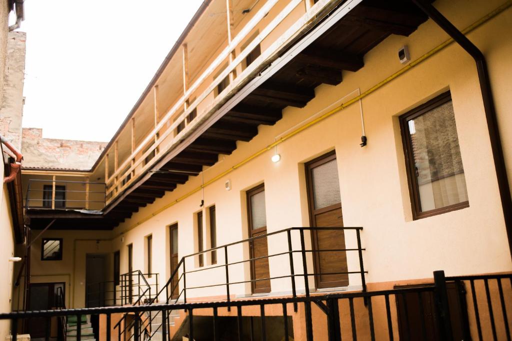 ULLYSSES GUEST HOUSE - Resim 1