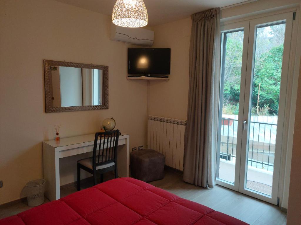 B&b La Rocca - Standard Double Or Twin Room With Balcony
