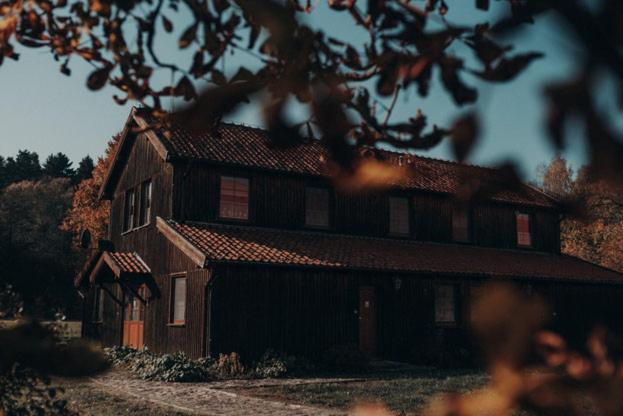 Budova, v ktorej sa chata v prírode nachádza