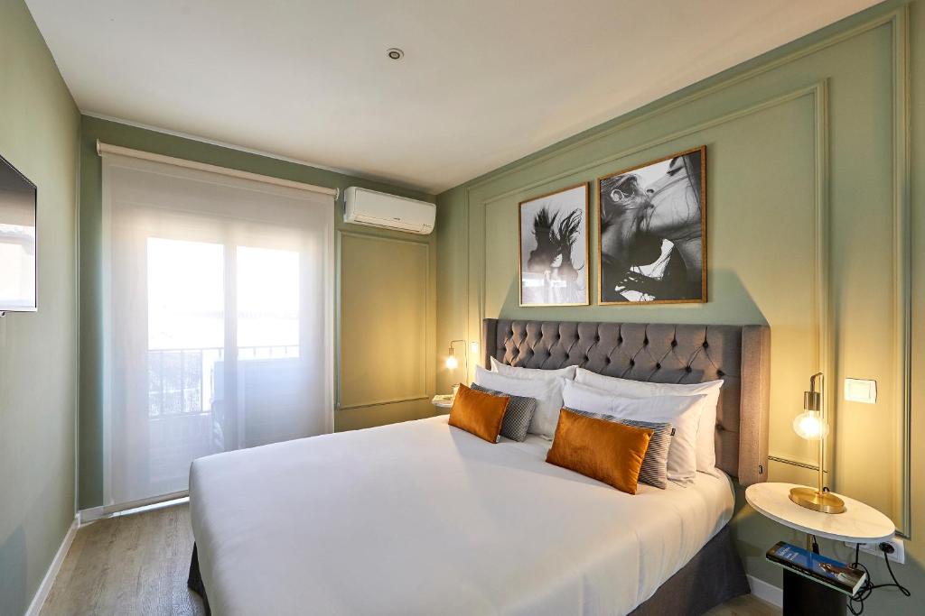 L&H La Latina Selection (Condo Hotel), Madrid (Spain) Deals